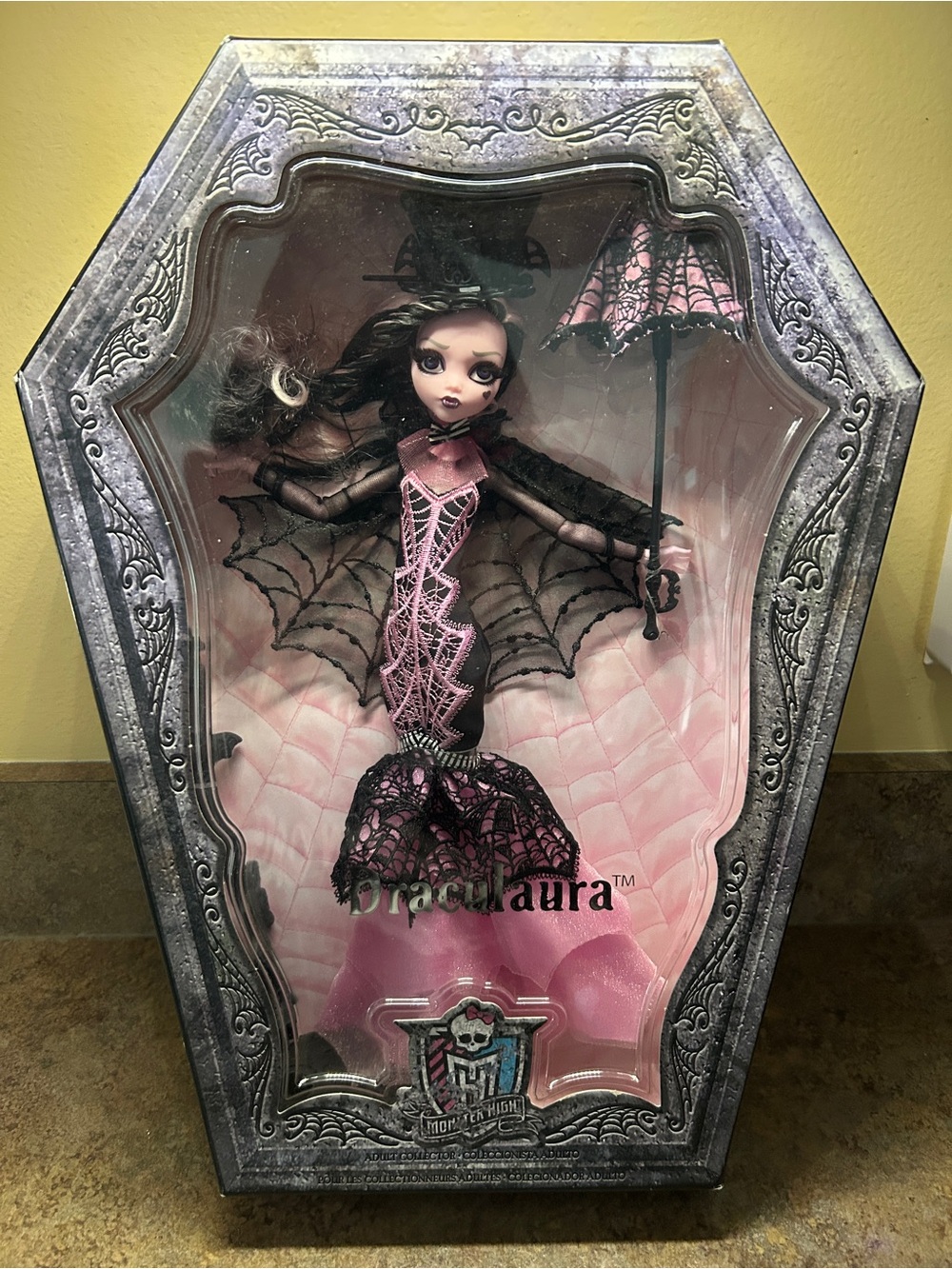 Monster High Draculaura Collector Doll(2015)-NIB - Picture 5 of 10